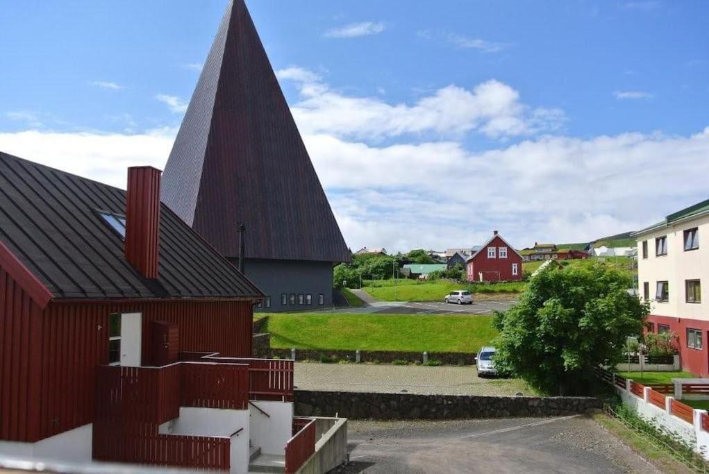Torshavn - Central - City & Ocean Views - 3Br ภายนอก รูปภาพ